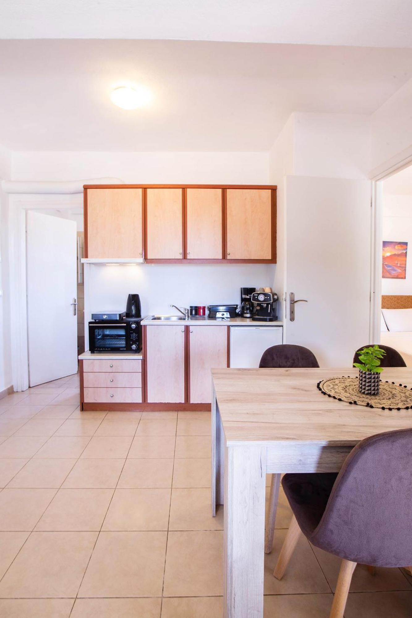Romanos Beach Villas Eksteriør billede