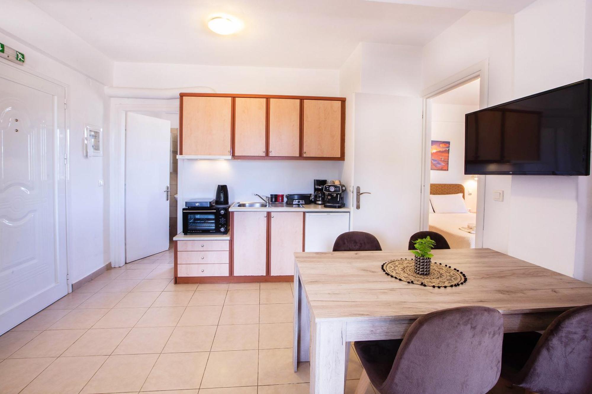 Romanos Beach Villas Eksteriør billede